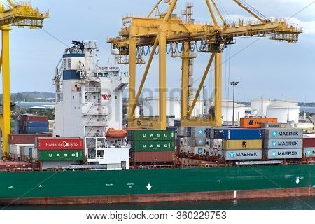 Sydney, Australia - November 27: Container Vessel In Port Of Sydney On November 27, 2018 In Sydney, 