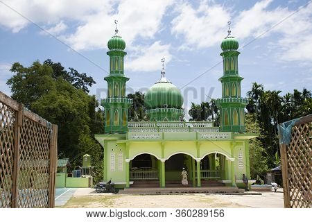 Green Building Of Masjid Nurul Rahmah Mosque In Rural Of Lower Southern Province Of Thailand For Tha