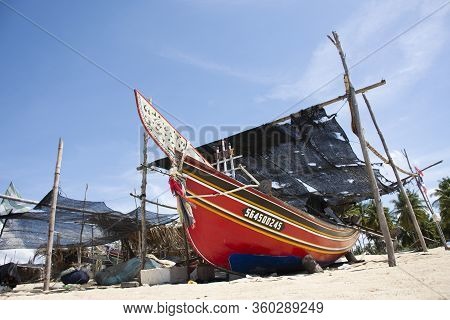 View Landscape And Wind With Kolek Or Koleh Traditional Fishing Boat Of Lower Southern Provinces Of