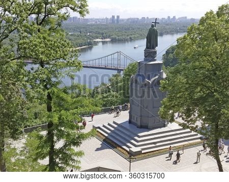 Kiev, Ukraine - 02th June, 2019: Monument To The Great Vladimir Ii Monomakh Reigned As Grand Prince 