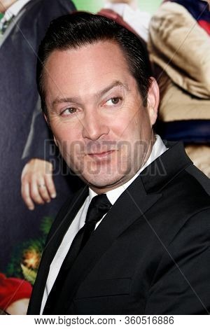 LOS ANGELES - NOV 2:  Tom Lennon 1111 at the 