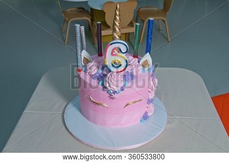 Lol Birthday Cake For Girls . Pastry Chef Decorates A Cake With Ginger Homemade Gingerbread-style Do