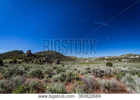 The City Of Rocks In Idaho Marked The Halfway Point Of The California Trail And Today Offers Rock Cl