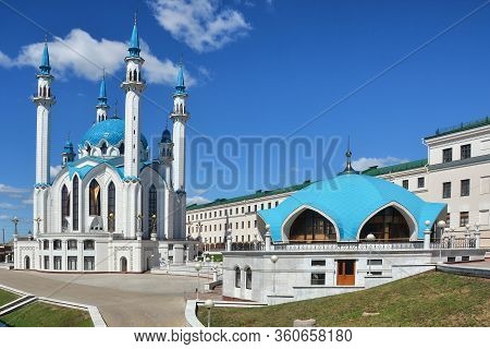 The Kul Sharif Mosque Is Located In Kazan City In Russia