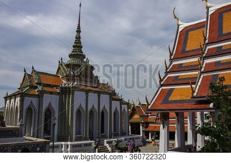 Bangkok, Thailand -  25 July 2010: Phra Wiharn Yod At Temple Of The Emerald Buddha In Bangkok