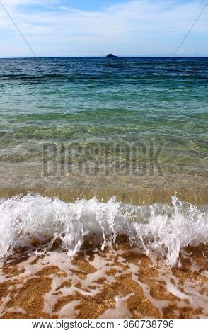 Fantastic Beach: Wonderful Day At The Beach On Fiji / Yasawa Islands - Beautiful Scenery With Wonder