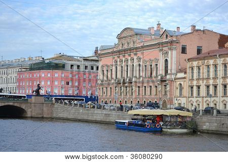 Nábřeží Fontanka. St.Petersburg