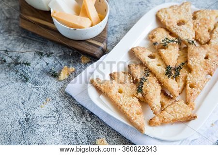 Homemade Cheese Cookies. Cheese Cookies, Homemade Wholesome Pastries. Cheese And White Wine.
