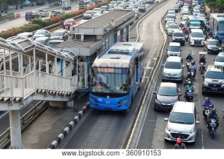 Jakarta, Indonesia - September 3, 2019: Bus Rapid Transit (brt) Arrived At Bus Shelter On Jendral Ga