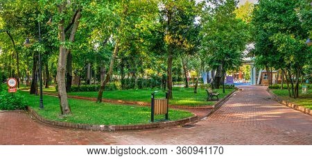 Public Garden Of Canakkale In Turkey
