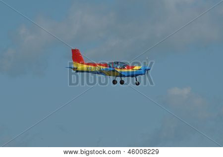 Dodatkowe 300 samoloty lecące podczas air show