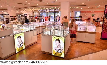 Berlin, Germany. 16 August 2022. View Of The Interior Of The Karstadt Shopping Center