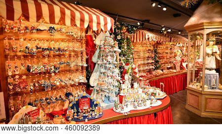 Berlin, Germany. 16 August 2022.  Käthe Wohlfahrt Specialist Christmas Store At Famous Kurfürstendam