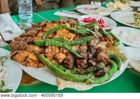 Kebab Meat Platter With Chilli And Onion