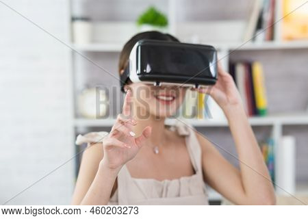 Asian Woman Smile And Play Vr Game, 3D Divice New Innovation Glasses For Entertain At Home, Asian Wo