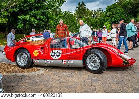 Highlands, Nc - June 10, 2022: Low Perspective Side View Of A 1966 Porsche 906 Carrera 6  At A Local