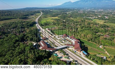 Aerial View Of Parking Space Provided In The Rest Area Of Pendopo 456 Salatiga. Semarang, Indonesia,