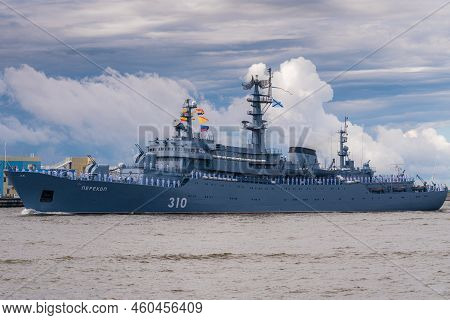 Russia. Kronstadt. July 31, 2022. A Training Ship On The Parade Of The Navy.