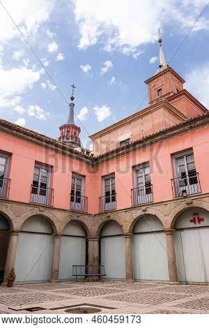 Alcalá De Henares, Spain - June 18, 2022: Internal Courtyard Of The Cervantes Institute Of Alcalà De