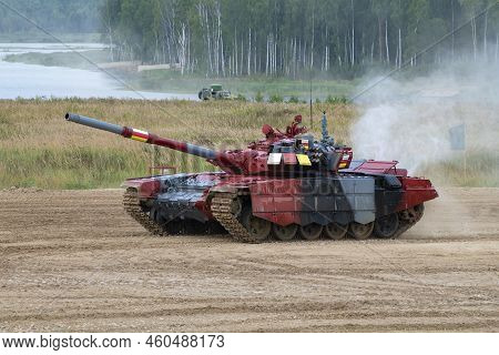 Alabino, Russia - August 19, 2022: Tank T-72b3 Of The South Ossetian Team On The Tank Biathlon Track