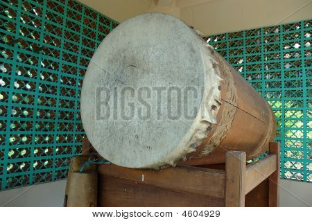 Masjid Bell