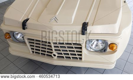 Bordeaux , Aquitaine  France - 08 20 2022 : Citroen Mehari Car Logo Brand Sign Plastic Vintage Buggy