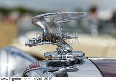 West Bay.dorset.united Kingdom.june 12th 2022.close Up Of The Alvis Logo And Emblem On The Front Of 