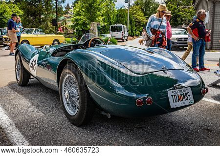 Highlands, Nc - June 11, 2022: High Perspective Rear Corner View Of A 1950 Lester Mg T51 Sports Car 