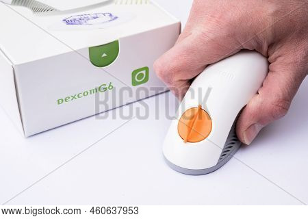 Sydney, Australia - 2022-07-31 Cgm - Continuous Glucose Monitoring: Dexcom G6 Sensor For Type 1 Diab