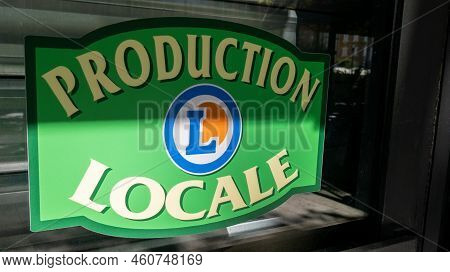 Bordeaux , Aquitaine  France - 08 31 2022 : E.leclerc Production Locale Leclerc Store Sign And Logo 
