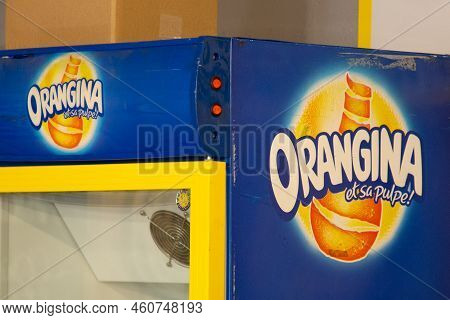 Bordeaux , Aquitaine  France - 08 31 2022 : Orangina Orange Lemonade Logo Sign And Brand Text On Fri