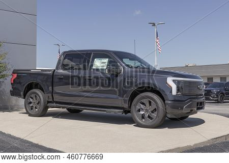 Ford F-150 Lightning Display. Ford Offers The F150 Lightning All-electric Truck In Pro, Xlt, Lariat,