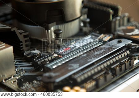 Enjoy Exceptional Performance With The Asus Tuf Gaming B450m Pro S Gaming Black Motherboard. August 