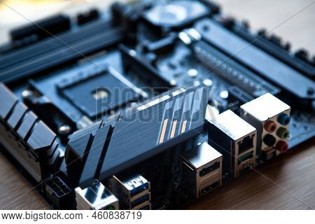 Enjoy Exceptional Performance With The Asus Tuf Gaming B450m Pro S Gaming Black Motherboard. August 