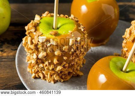 Homemade Halloween Candy Taffy Apples