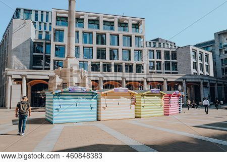 London, Uk - August 26, 2022: Colourful Food Stalls At The Paternoster Square, An Urban Development 