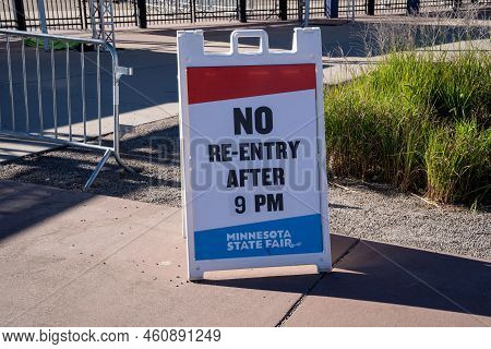 St. Paul, Minnesota - September 3, 2022: Sign Near The Exit, Reminding People Of No Re-entry To The 