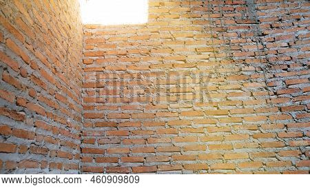 Unconventional Building Site The Masonry Was Neglected, Irresponsible, Not Progressing, Only Half Fi