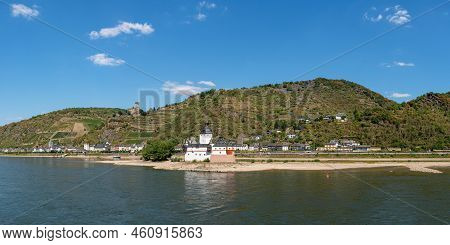 Kaub, Germany - August 13, 2022: Drought In Germany, Low Water On Rhine River On August 13, 2022 In 