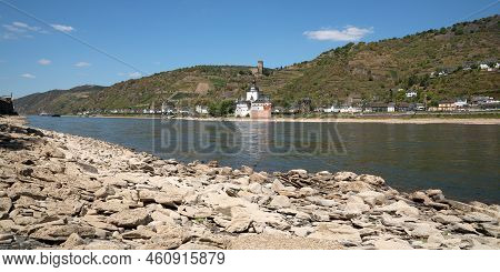 Kaub, Germany - August 13, 2022: Drought In Germany, Low Water On Rhine River On August 13, 2022 In 