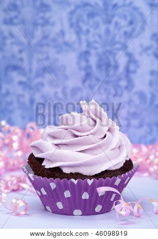 Fialový narozeniny Cupcake