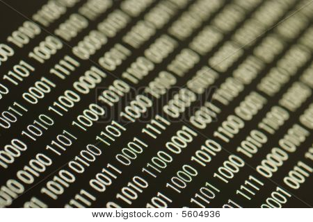 Detailní záběr na modrém pozadí binárního kódu