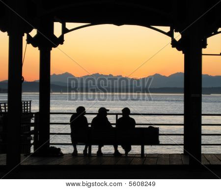 Silhouettes สามเที่ยว