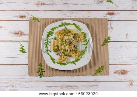 Mushroom And Wild  Ruccola Pasta