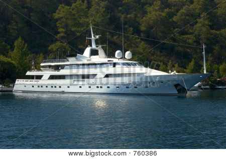 Million Dollar Yacht