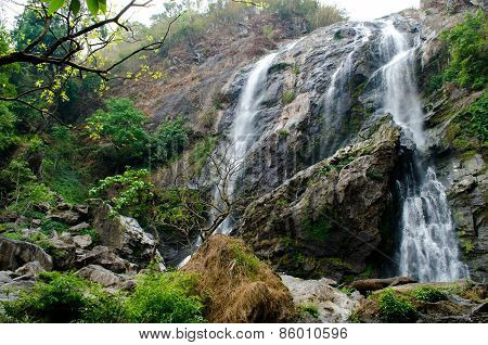 Klong Lan Waterfall