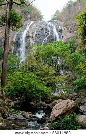 Klong Lan Waterfall