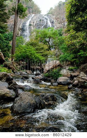 Klong Lan Waterfall