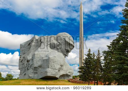 Main monument Brest Fortress - Unknown soldier