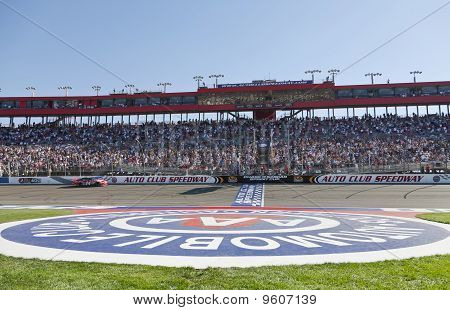 Nascar:  Oct 10 Pepsi Max 400
